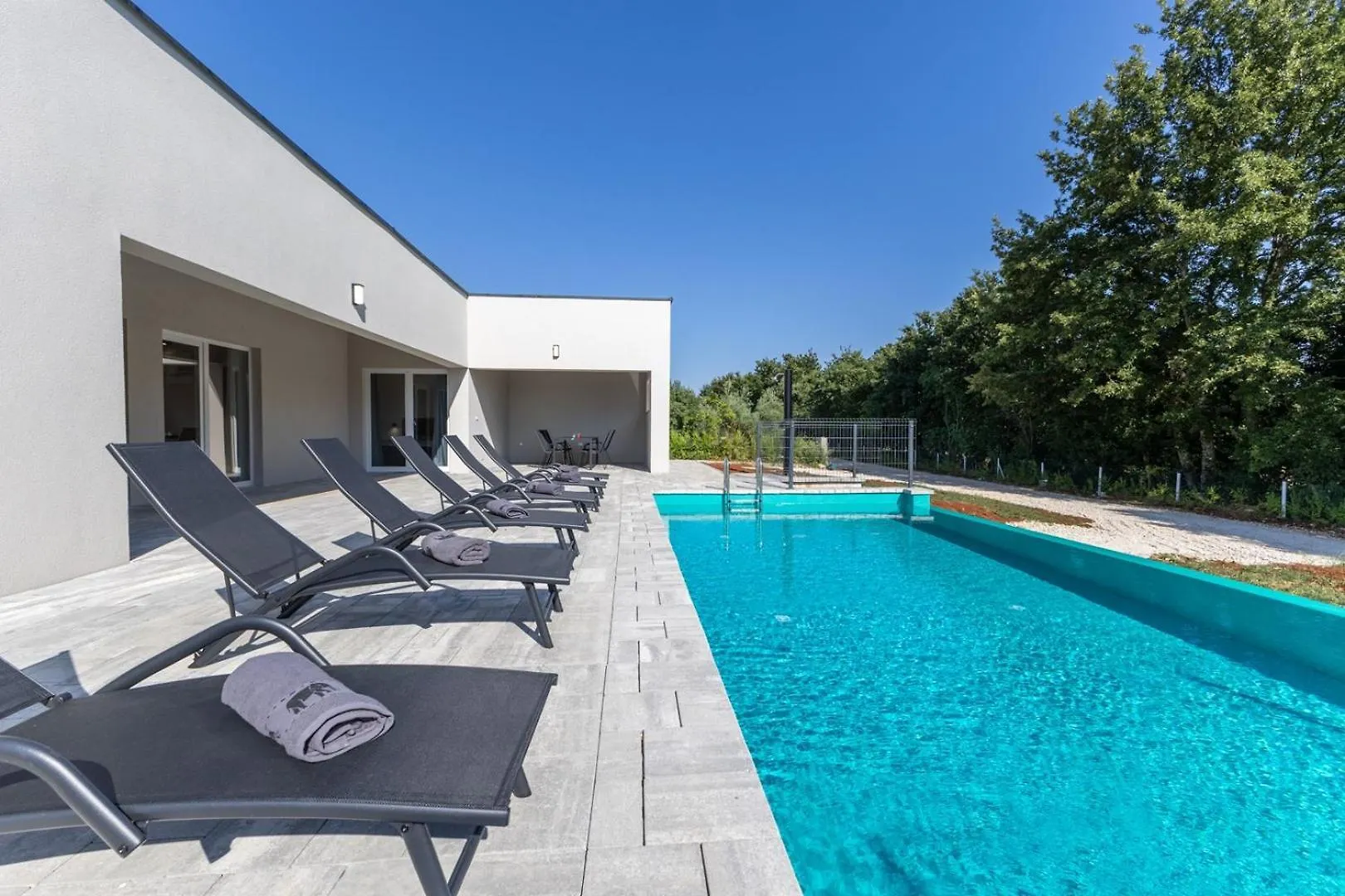 E&M Forest Retreat Svetvinčenat Villa